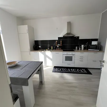 Apartment Renoviertes Mit 2 Schlafzimmern Vianden